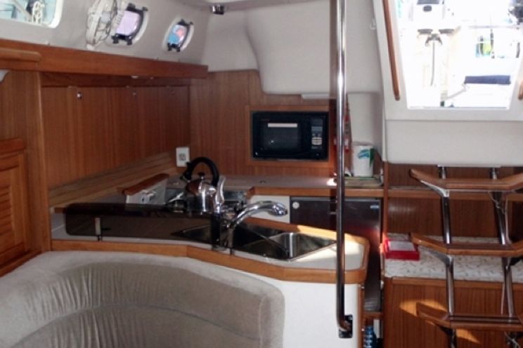 Charter Yacht Catalina 375 - 2 Cabins - Koh Chang and Koh Samui,Thailand