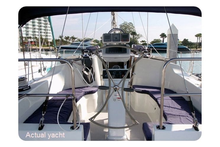 Charter Yacht Catalina 375 - 2 Cabins - Koh Chang and Koh Samui,Thailand