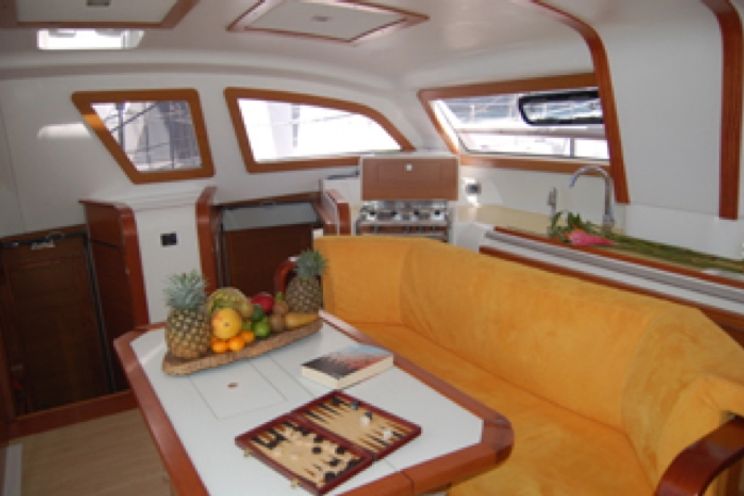 Charter Yacht Catana 41 OC - 4 Cabins - Tahiti,Bora Bora,South Pacific