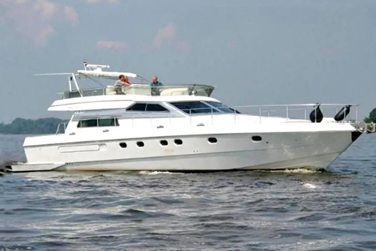 Charter Yacht CATHERINES - Ferretti 58 - 3 Cabins - Athens