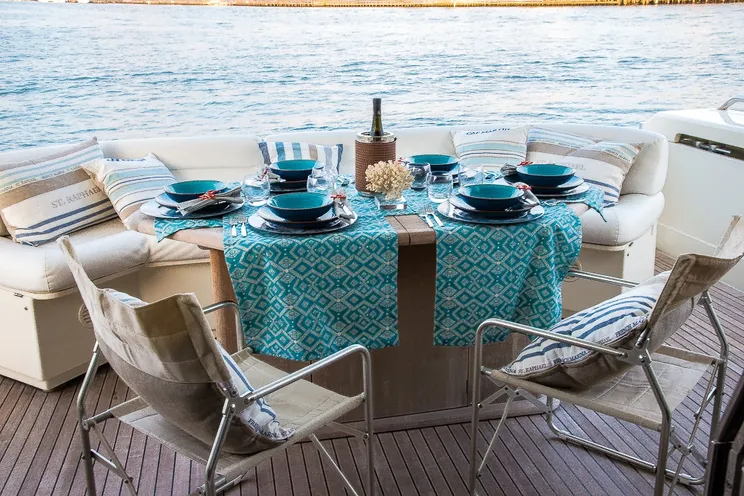 Charter Yacht CELINE - Ferretti 70 - 4 cabins - Naples - Positano - Amalfi - Capri