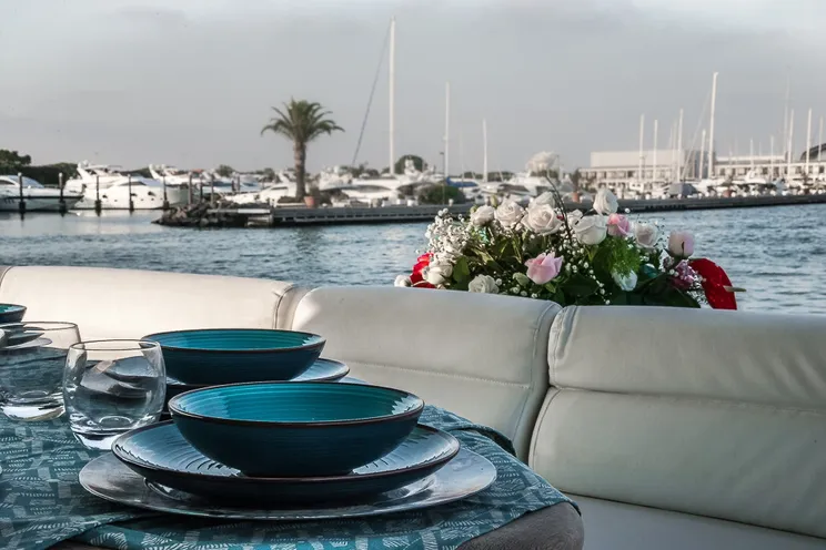 Charter Yacht CELINE - Ferretti 70 - 4 cabins - Naples - Positano - Amalfi - Capri