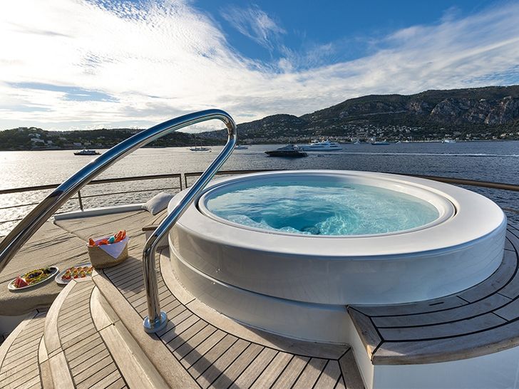 CHAKRA Devonport 282 Jacuzzi CHAKRA Devonport 282 Jacuzzi