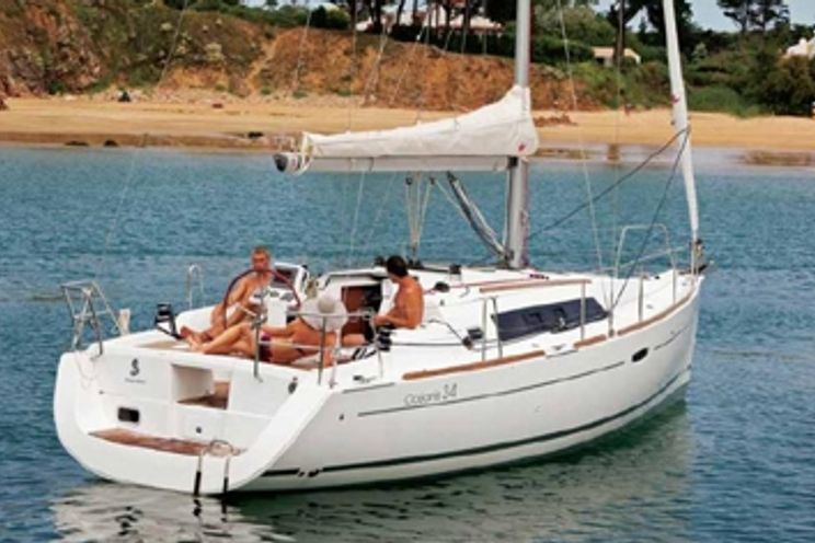 Charter Yacht Oceanis 34 - 3 Cabins - Tortola - Virgin Gorda