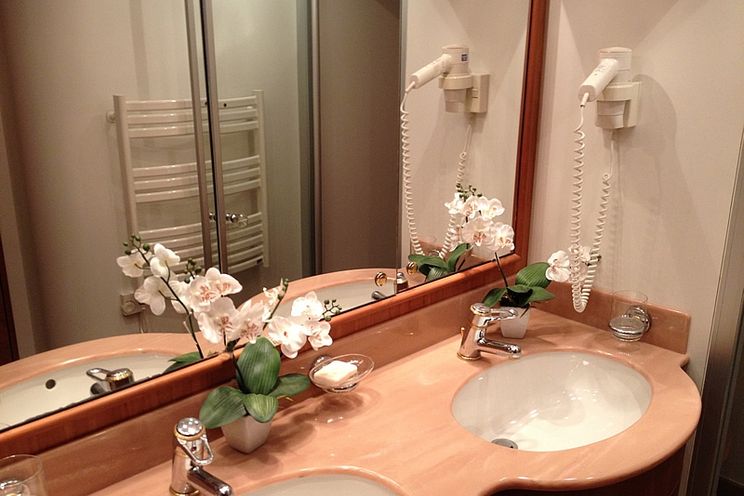 Charter Yacht CHEYENNE - Couach 2200 - 4 Cabins - Propriano - Ajaccio - Bonifacio
