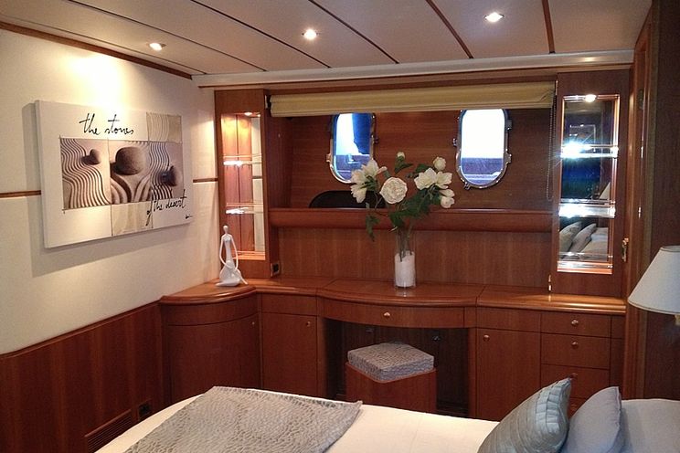 Charter Yacht CHEYENNE - Couach 2200 - 4 Cabins - Propriano - Ajaccio - Bonifacio