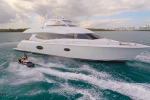 CHIP - 84 Lazzara - Miami Day Charter Yacht - South Beach - Miami - Florida CHIP - 84 Lazzara - Miami Day Charter Yacht - South Beach - Miami - Florida