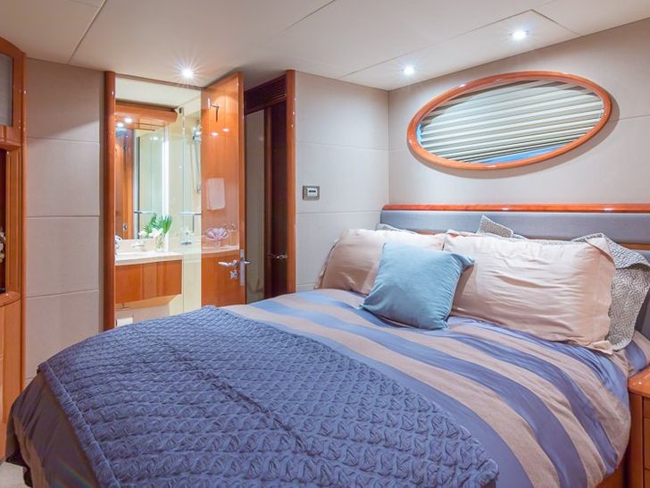 Miami Day Charter Yacht CHIP Lazzara 84 VIP Cabin Miami Day Charter Yacht CHIP Lazzara 84 VIP Cabin