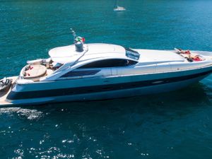 CINQUE - Pershing 88 - 4 Cabins - Naples - Sicily - Sorrento CINQUE - Pershing 88 - 4 Cabins - Naples - Sicily - Sorrento