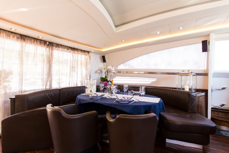 Charter Yacht CINQUE - Pershing 88 - 4 Cabins - Naples - Sicily - Sorrento