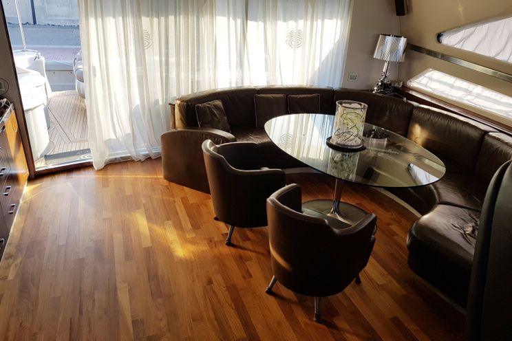 Charter Yacht CINQUE - Pershing 88 - 4 Cabins - Naples - Sicily - Sorrento