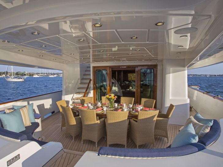 CLARITY - 49m Bilgin CLARITY - 49m Bilgin
