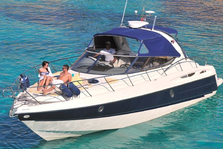 Charter Yacht Cranchi 41 Endurance - 8 Guests Cruising - Porto Cervo - Olbia - Cannigione