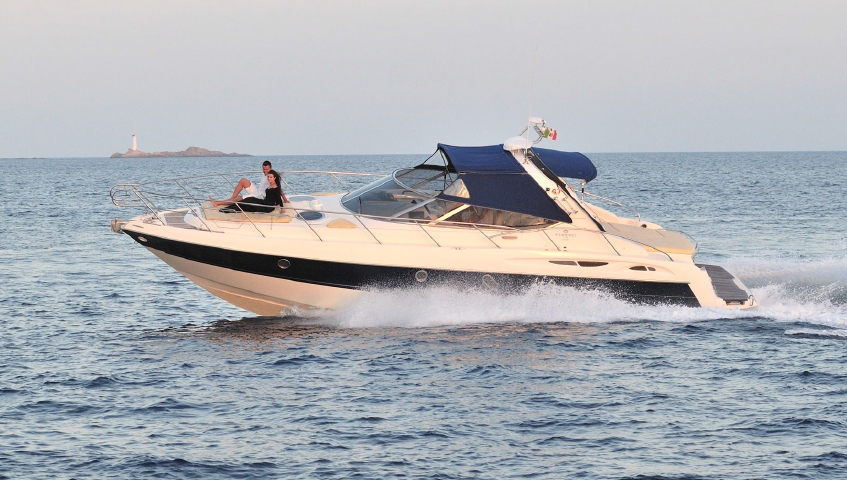 Charter Yacht Cranchi 41 Endurance - 8 Guests Cruising - Porto Cervo - Olbia - Cannigione