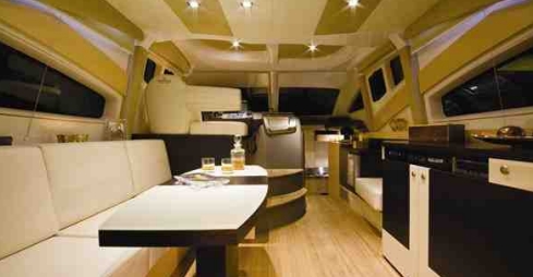 Charter Yacht Cranchi 43 - 2 Cabins - Miami Day Boat Rental - Miami - South Beach - Biscayne Bay