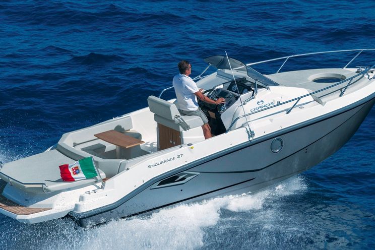 Charter Yacht Cranchi 27 - Day Charter - Sardinia - Porto Cervo - Porto rotondo