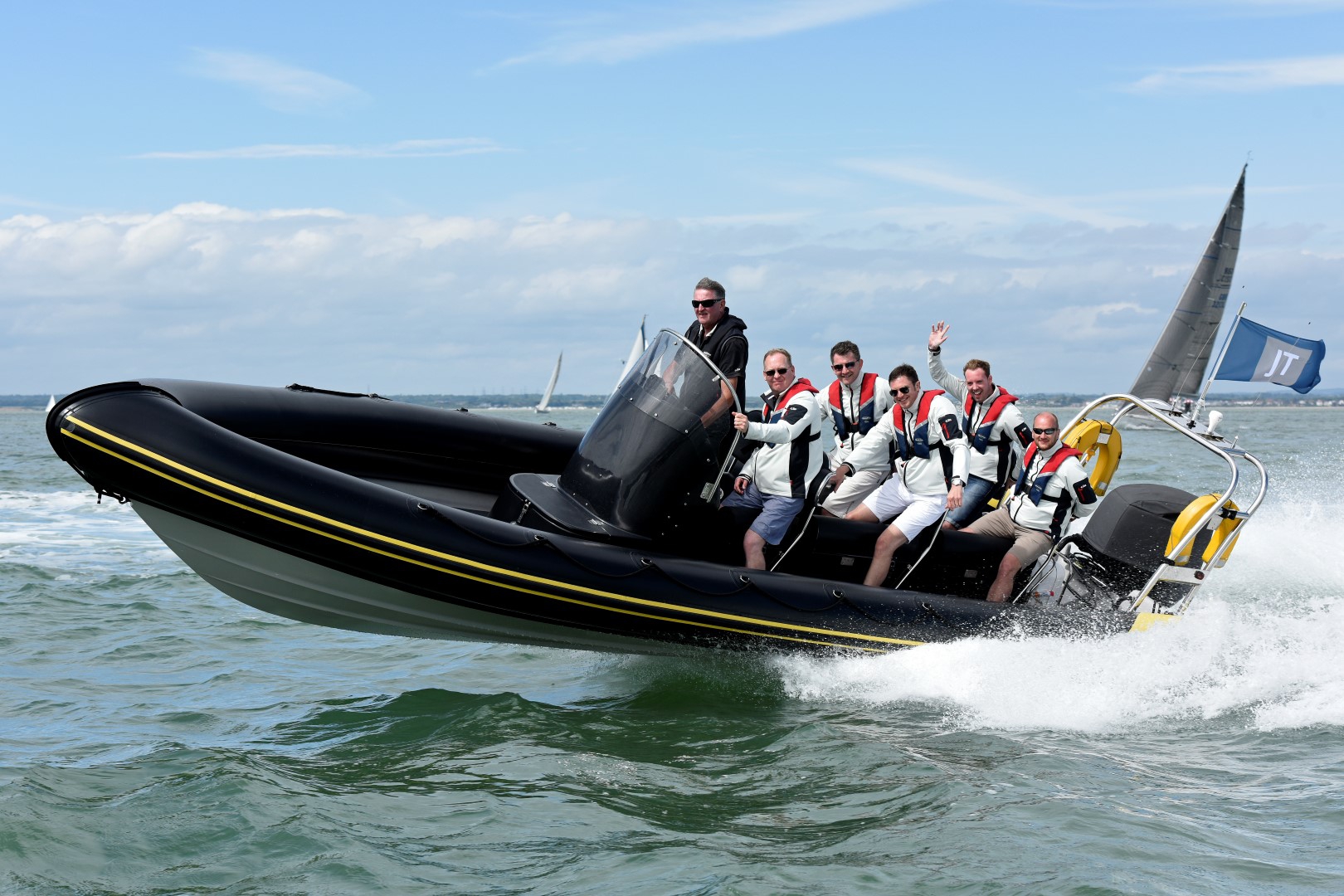 Charter Yacht Crusade 64 - Classic - Day Charter - Southampton