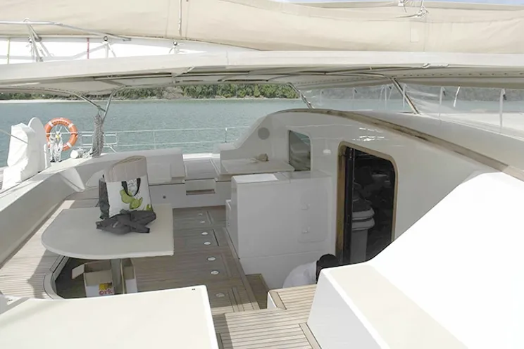 Charter Yacht LONESTAR - Custom 85 Catamaran - 6 Cabins - Seychelles