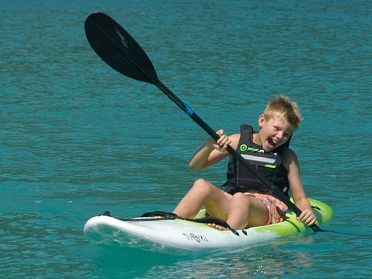 Custom 85 - Kayak Custom 85 - Kayak