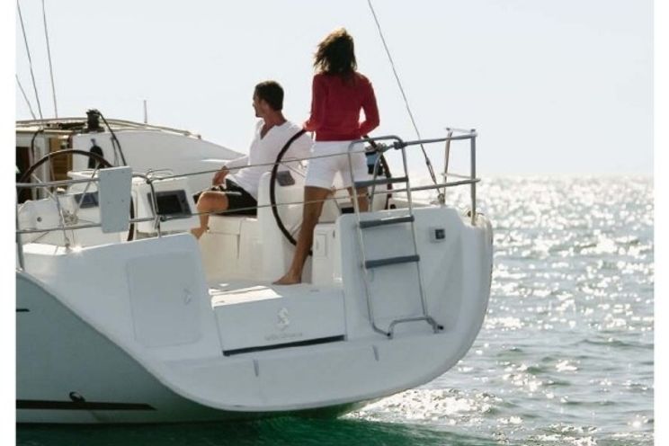 Charter Yacht Cyclades 43.4 - 4 Cabins - Procida - Naples