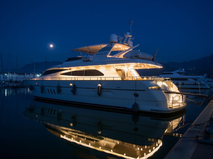 D`ARISTOTELIS Canados 24m  D`ARISTOTELIS Canados 24m