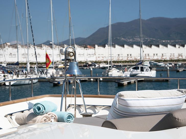 D`ARISTOTELIS Canados 24m Bow D`ARISTOTELIS Canados 24m Bow