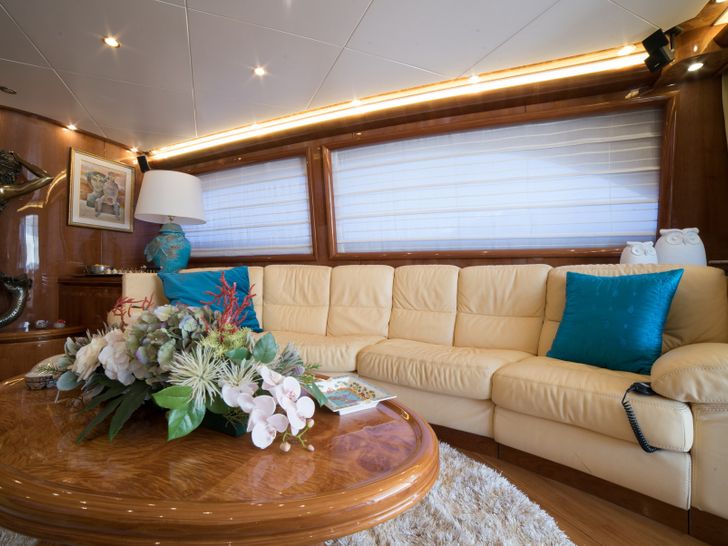 D`ARISTOTELIS Canados 24m Saloon D`ARISTOTELIS Canados 24m Saloon