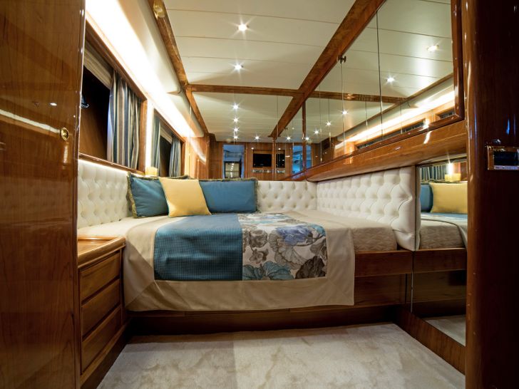 D`ARISTOTELIS Canados 24m Double D`ARISTOTELIS Canados 24m Double