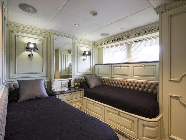 Twin Cabin