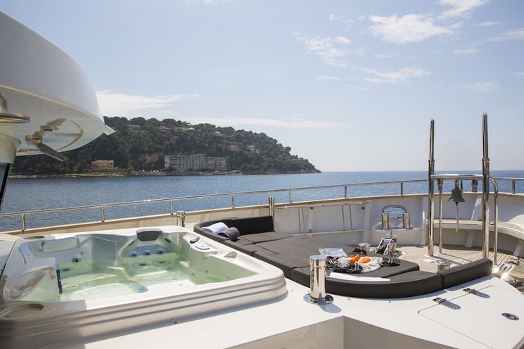 Charter Yacht DESTINY - Fifth Ocean Yachts 23.9m - 4 Cabins - Cannes - Antibes - Golfe Juan - Monaco - St Tropez