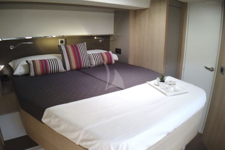 Charter Yacht DIDYMOS - Bali 5.4 - 5 Cabins - Palermo - Sicily - Naples - Riviera - Corsica - Sardinia