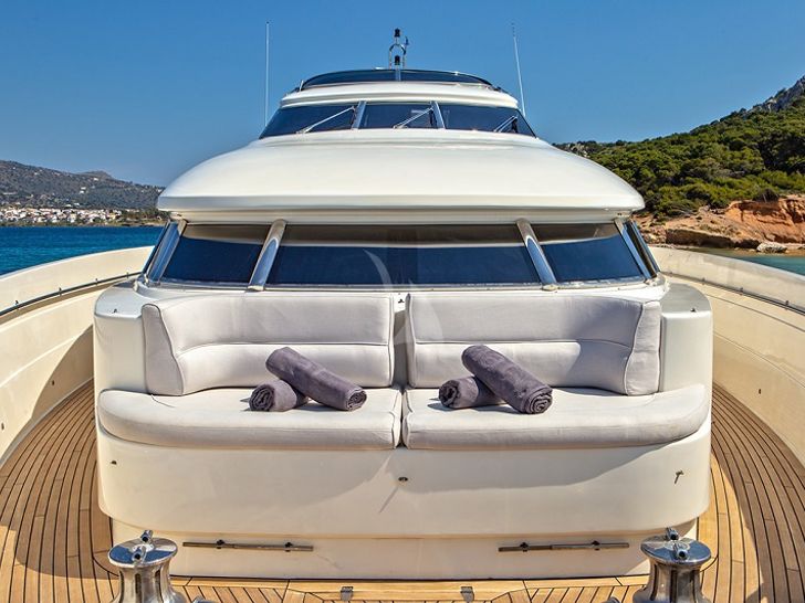 DIVINE - Foredeck Seating DIVINE - Foredeck Seating