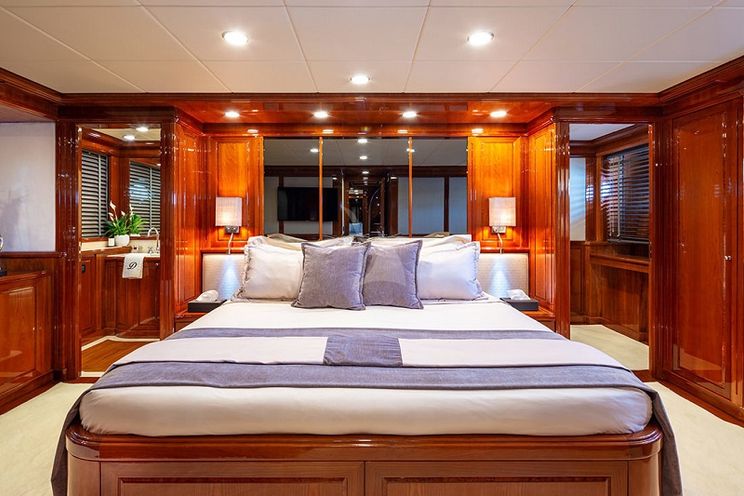 Charter Yacht DIVINE - Posillipo 99 - 5 cabins - Athens - Mykonos - Paros