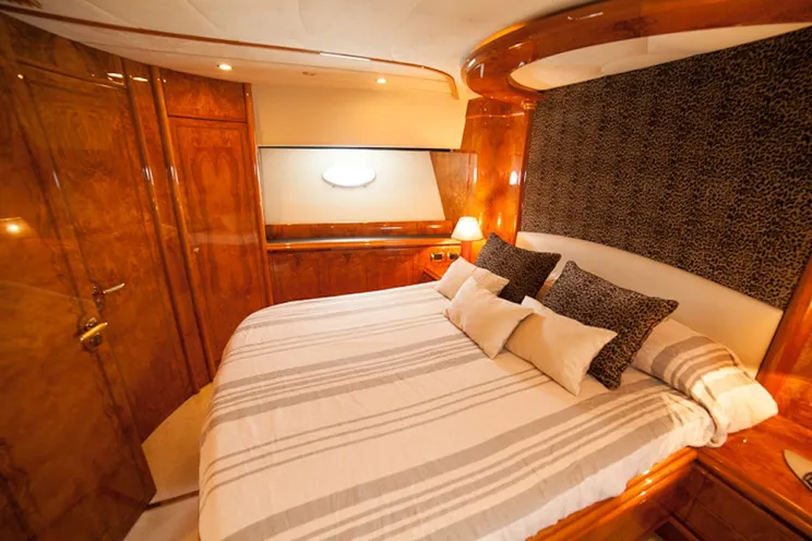 Charter Yacht DOLCE VITA - Astondoa 72 - 4 Cabins - Formentera - Ibiza Port - Palma