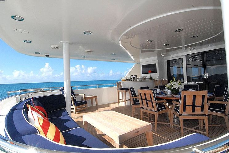 Charter Yacht DONA LOLA - Westport 130 - 5 Cabins - St Martin - St Barths - Anguilla