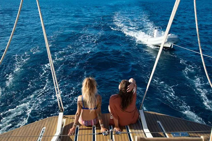 Charter Yacht DOLPHIN DAZE - Leopard 58 - 5 cabins - St Thomas - St John - St Croix