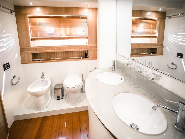 DOUBLE D - Guest ensuite DOUBLE D - Guest ensuite