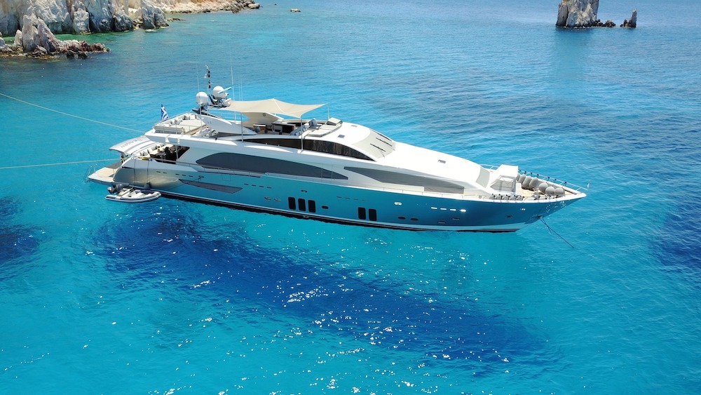 Diving yacht discount