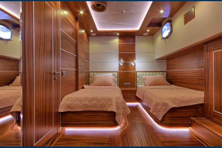Charter Yacht DRAGONFLY - Gulet 127 - 5 Cabins - Bodrum - Gocek - Antalya