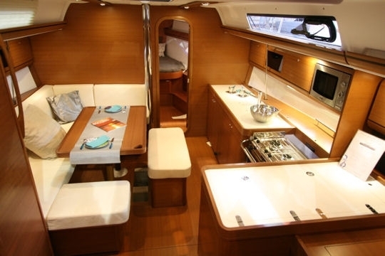 Charter Yacht Dufour 405 Grand Large - 3 Cabins - Denia