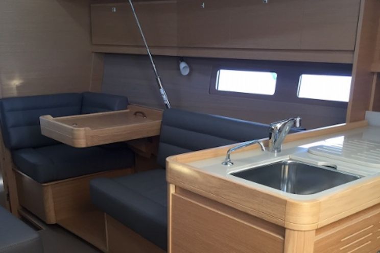 Charter Yacht Dufour 412 - 2016 - 3 Cabins - Portisco - Sardinia