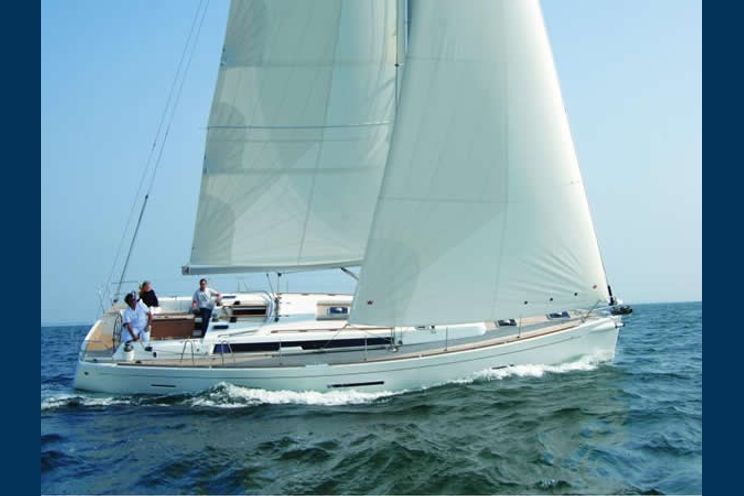 Charter Yacht Watersmoke