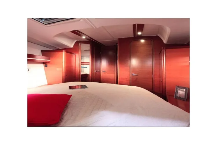 Charter Yacht Watersmoke