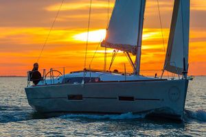 Dufour 382 - 2018 - 3 Cabins(3 doubles)- Horta - Faial - Azores - Portugal Dufour 382 - 2018 - 3 Cabins(3 doubles)- Horta - Faial - Azores - Portugal