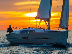 Dufour 382 - 2018 - 3 Cabins(3 doubles)- Horta - Faial - Azores - Portugal Dufour 382 - 2018 - 3 Cabins(3 doubles)- Horta - Faial - Azores - Portugal