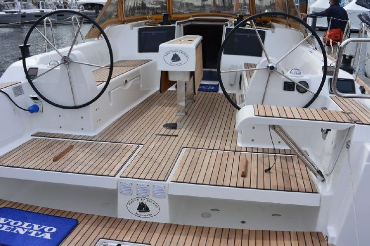 Charter Yacht Dufour 382 - 3 Cabins - Kastela - Trogir - Split