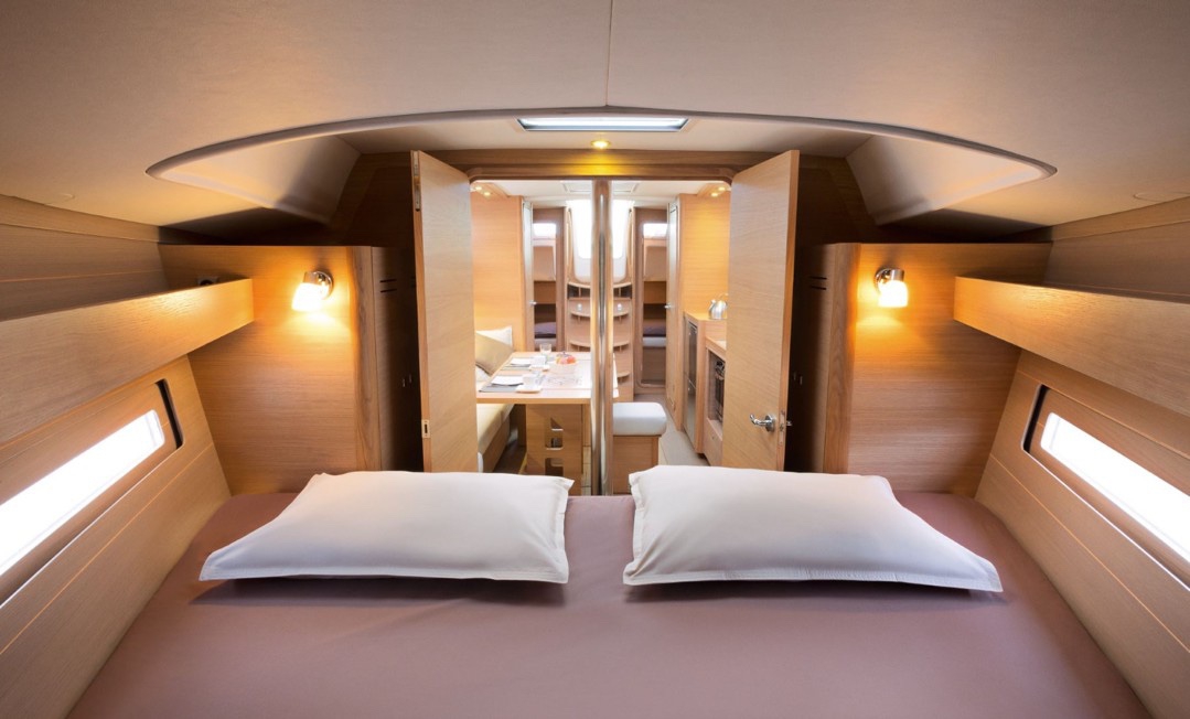 Charter Yacht Dufour 382 - 3 cabins(3 double cabins)- 2015 - Biograd - Split