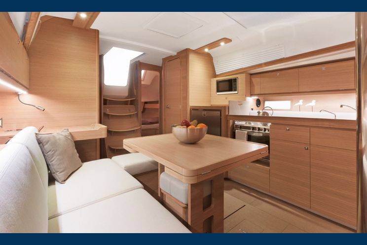 Charter Yacht Dufour 382 - 3 cabins(3 double cabins)- 2015 - Biograd - Split