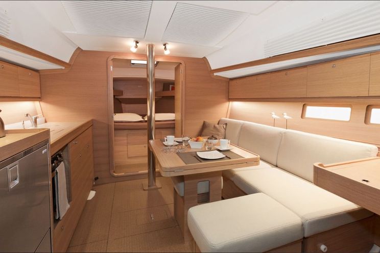 Charter Yacht Dufour 382 - 3 cabins(3 double cabins)- 2015 - Biograd - Split