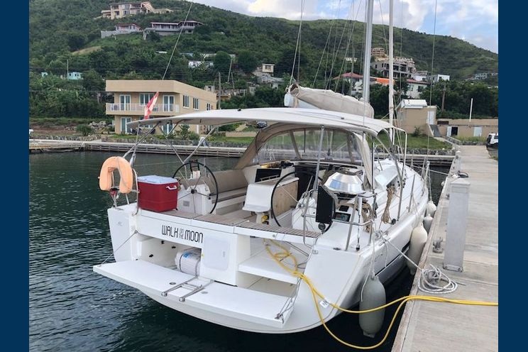 Charter Yacht Dufour 412 - 2018 - 3 cabins(3 double)- USVI - BVI